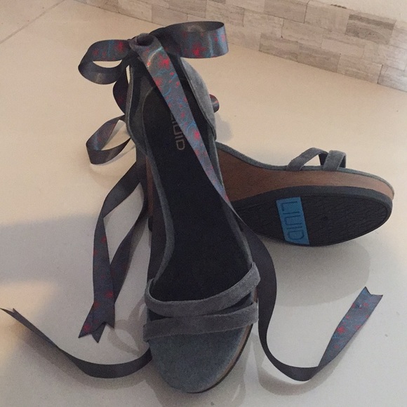 Liuid- ribbon tie/wood/wedges-women’s 6 - Picture 4 of 5